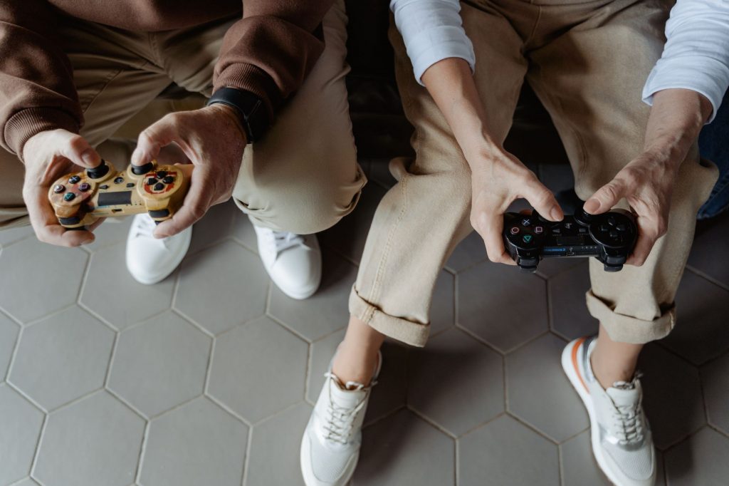bar with ps console 
